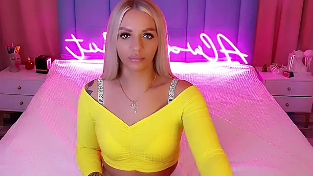 AllwaysHotJ online show from 12/13/24, 01:59