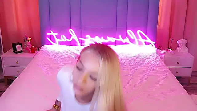 AllwaysHotJ online show from 01/24/25, 02:49