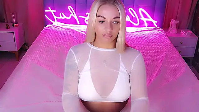 AllwaysHotJ online show from 11/19/25, 02:22