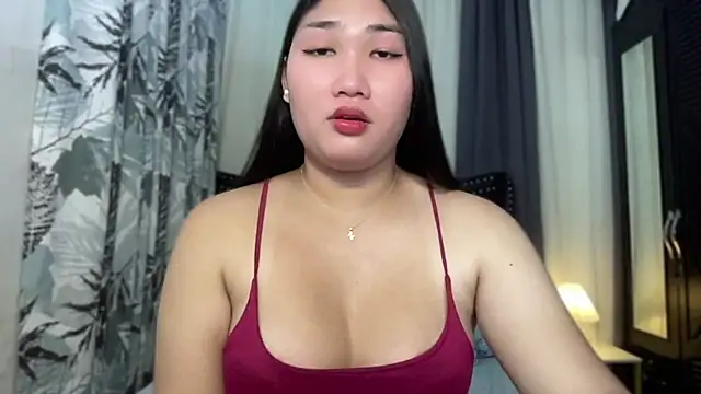 Miss Deliciousness online show from 11/04/25, 04:17