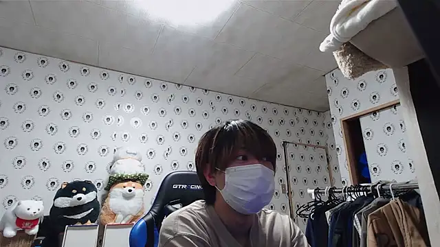 pychan online show from 03/10/25, 01:54