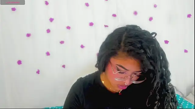 Snapshot of moana_taylor chatting on 09/30/25, 10:09 moana taylor online show from 09/30/25, 10:09