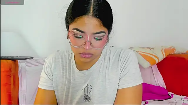 moana taylor online show from 05/08/26, 11:15