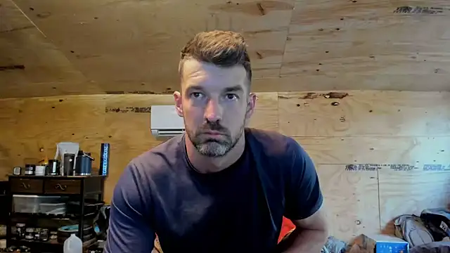 Snapshot of Kenny_Kyle chatting on 03/11/25, 10:53 Kenny Kyle online show from 03/11/25, 10:53