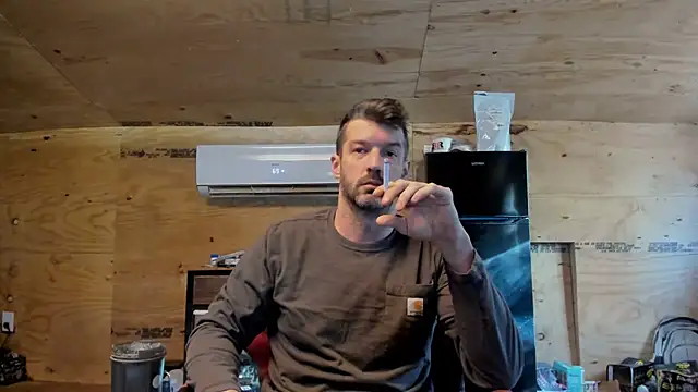 Snapshot of Kenny_Kyle chatting on 11/04/25, 02:16 Kenny Kyle online show from 11/04/25, 02:16