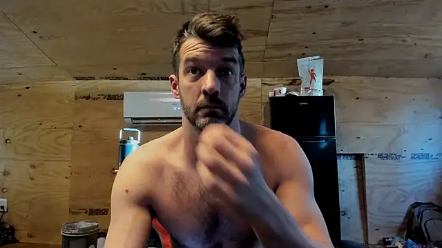 Snapshot of Kenny_Kyle chatting on 11/13/25, 12:59 Kenny Kyle online show from 11/13/25, 12:59