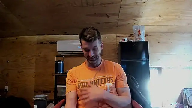 Snapshot of Kenny_Kyle chatting on 11/17/25, 03:29 Kenny Kyle online show from 11/17/25, 03:29