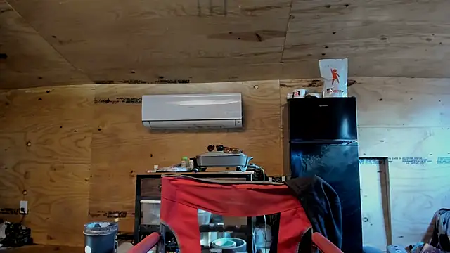 Snapshot of Kenny_Kyle chatting on 11/19/25, 02:06 Kenny Kyle online show from 11/19/25, 02:06