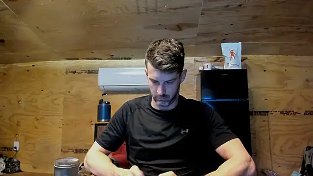 Snapshot of Kenny_Kyle chatting on 11/26/25, 01:50 Kenny Kyle online show from 11/26/25, 01:50