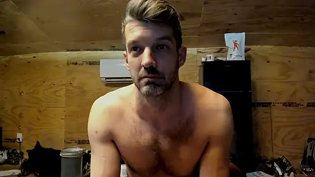 Snapshot of Kenny_Kyle chatting on 12/03/25, 10:52 Kenny Kyle online show from 12/03/25, 10:52