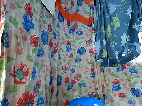 Snapshot of PinaySkinnyGirl chatting on 01/09/26, 10:33 PinaySkinnyGirl online show from 01/09/26, 10:33