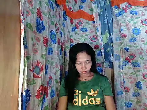 Snapshot of PinaySkinnyGirl chatting on 02/10/26, 10:52 PinaySkinnyGirl online show from 02/10/26, 10:52