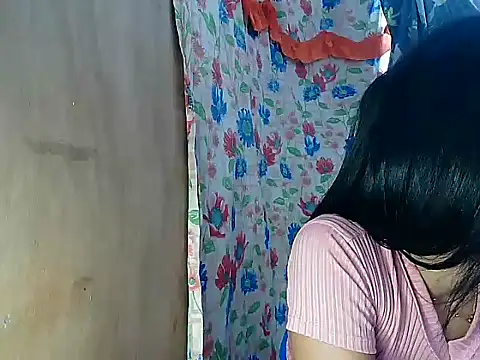 Snapshot of PinaySkinnyGirl chatting on 02/17/26, 11:33 PinaySkinnyGirl online show from 02/17/26, 11:33