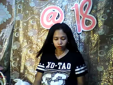 Snapshot of PinaySkinnyGirl chatting on 02/20/26, 06:26 PinaySkinnyGirl online show from 02/20/26, 06:26