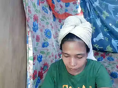 Snapshot of PinaySkinnyGirl chatting on 02/23/26, 02:20 PinaySkinnyGirl online show from 02/23/26, 02:20