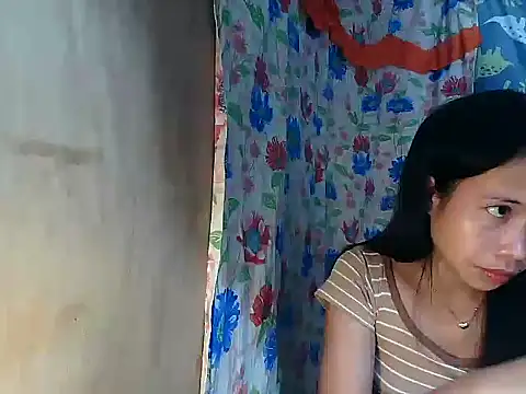 Snapshot of PinaySkinnyGirl chatting on 03/08/26, 02:10 PinaySkinnyGirl online show from 03/08/26, 02:10