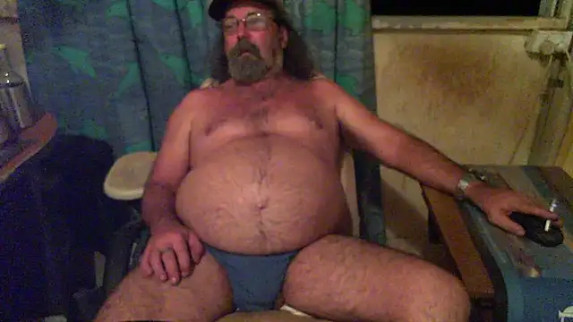 herbie010666 online show from 02/19/25, 11:28