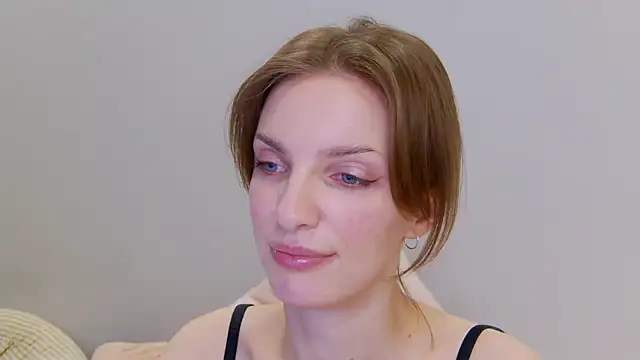 Beauty Alex online show from 01/28/25, 01:29