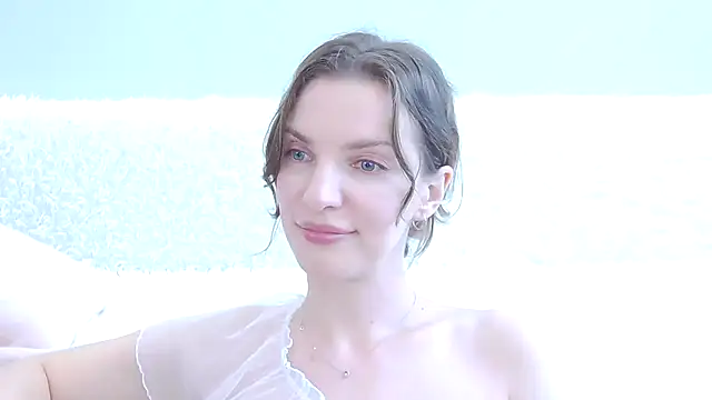 Beauty Alex online show from 06/25/26, 05:12