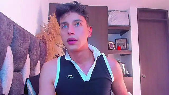 Snapshot of I_Gabriel chatting on 01/01/25, 03:23 I Gabriel online show from 01/01/25, 03:23