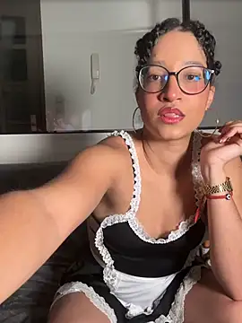 Snapshot of Lauyako chatting on 01/31/26, 11:25 Lauyako online show from 01/31/26, 11:25