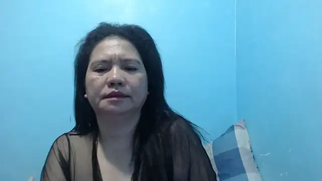 stacie iris online show from 05/12/26, 09:34