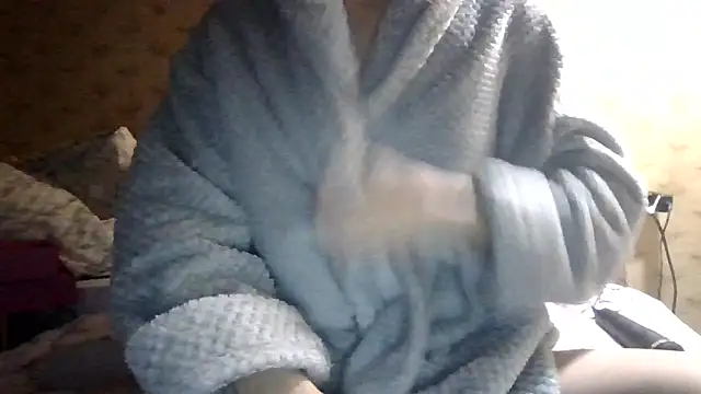 fabiolagg online show from 12/04/25, 08:34