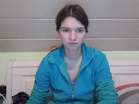 Snapshot of Geile-Luna chatting on 12/29/24, 01:28 Geile-Luna online show from 12/29/24, 01:28