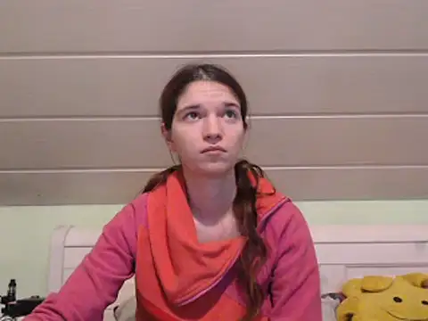 Snapshot of Geile-Luna chatting on 01/04/25, 02:46 Geile-Luna online show from 01/04/25, 02:46