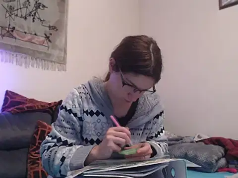 Snapshot of Geile-Luna chatting on 02/03/25, 08:03 Geile-Luna online show from 02/03/25, 08:03