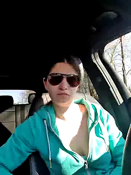 Snapshot of Geile-Luna chatting on 03/20/25, 02:42 Geile-Luna online show from 03/20/25, 02:42