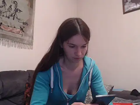 Snapshot of Geile-Luna chatting on 03/22/25, 07:20 Geile-Luna online show from 03/22/25, 07:20