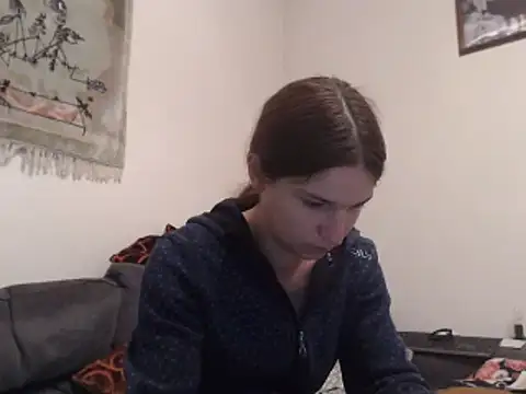 Snapshot of Geile-Luna chatting on 10/01/25, 07:31 Geile-Luna online show from 10/01/25, 07:31