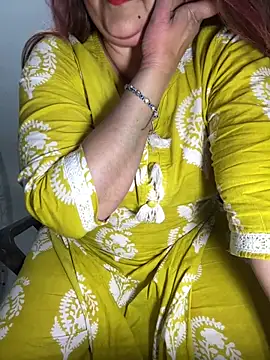 Snapshot of Preet_Kaur_69 chatting on 03/06/26, 06:15 Preet Kaur 69 online show from 03/06/26, 06:15