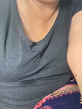 Preet Kaur 69 online show from 06/17/26, 05:47