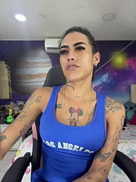 Snapshot of Nella_Dolls chatting on 07/10/26, 01:43 Nella Dolls online show from 07/10/26, 01:43