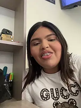 Lia sexx online show from 05/13/26, 07:11