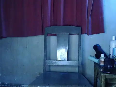 Snapshot of Latinopervs chatting on 11/02/25, 07:00 Latinopervs online show from 11/02/25, 07:00