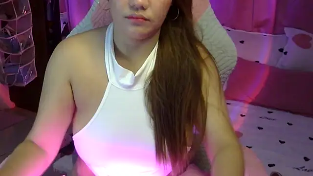 Snapshot of yourbabe_Brielle chatting on 02/12/26, 10:27 yourbabe Brielle online show from 02/12/26, 10:27