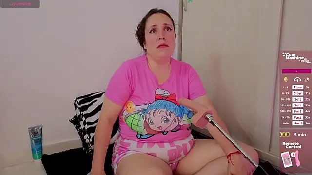 Snapshot of valery_adams1 chatting on 04/15/26, 03:13 valery adams1 online show from 04/15/26, 03:13