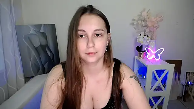 SweetPrincess  online show from 05/17/26, 05:27