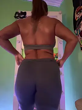 Snapshot of TamaraSavage chatting on 02/04/26, 10:32 TamaraSavage online show from 02/04/26, 10:32