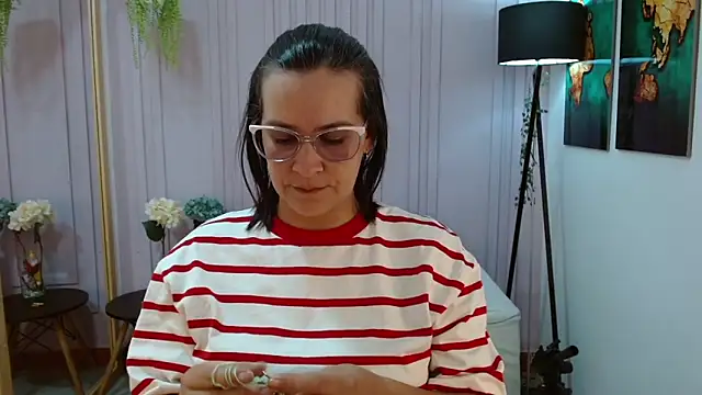 Britney taylor  online show from 01/23/25, 06:35