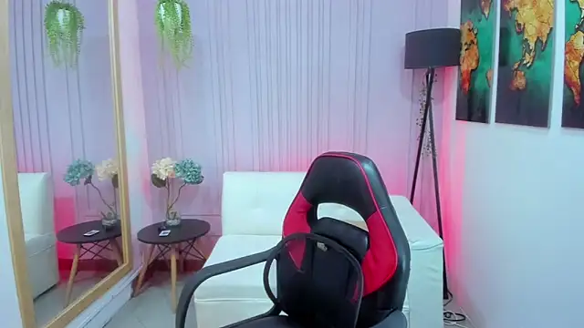 Britney taylor  online show from 02/10/25, 06:56