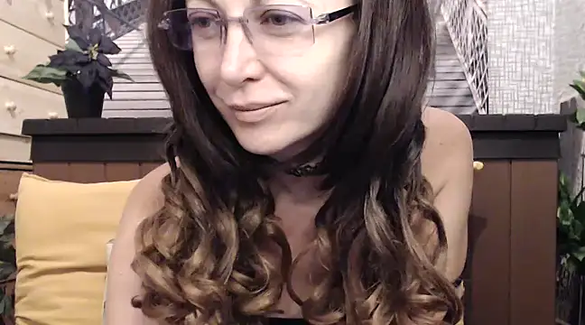 Snapshot of lilianleight chatting on 03/22/25, 09:13 lilianleight online show from 03/22/25, 09:13