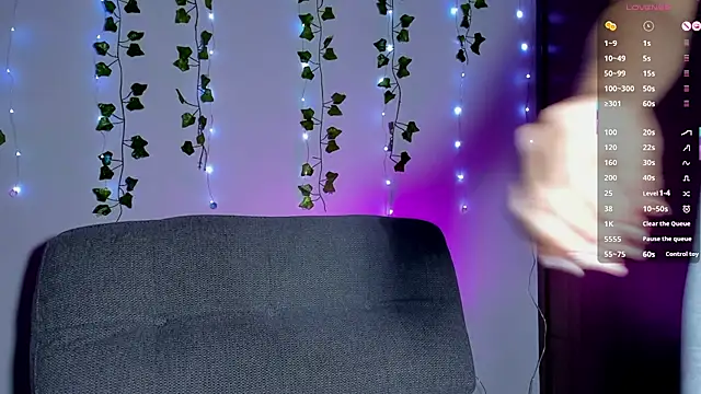 ADELINA CONTE online show from 04/25/26, 06:05
