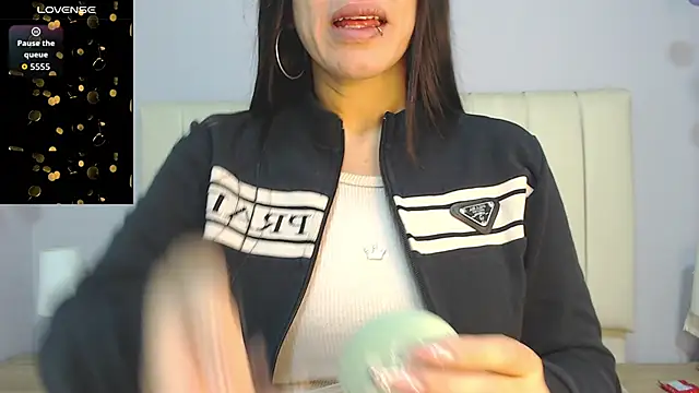 amy le01 online show from 11/21/25, 01:32