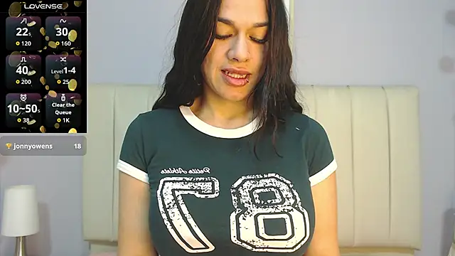 amy le01 online show from 12/15/25, 01:48