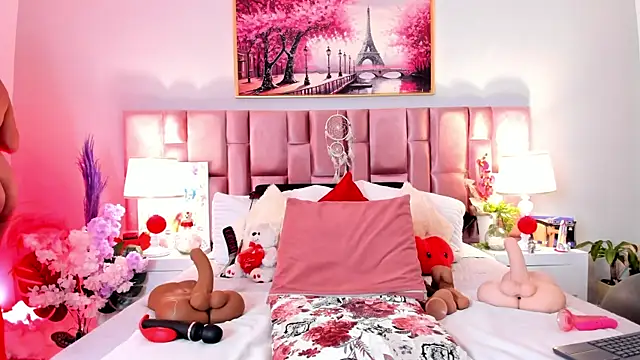 Anaa Bellaa online show from 12/15/25, 12:31