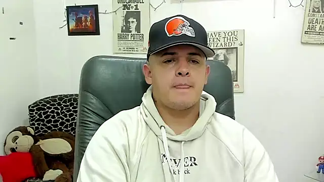 ney 22 online show from 01/28/25, 01:39